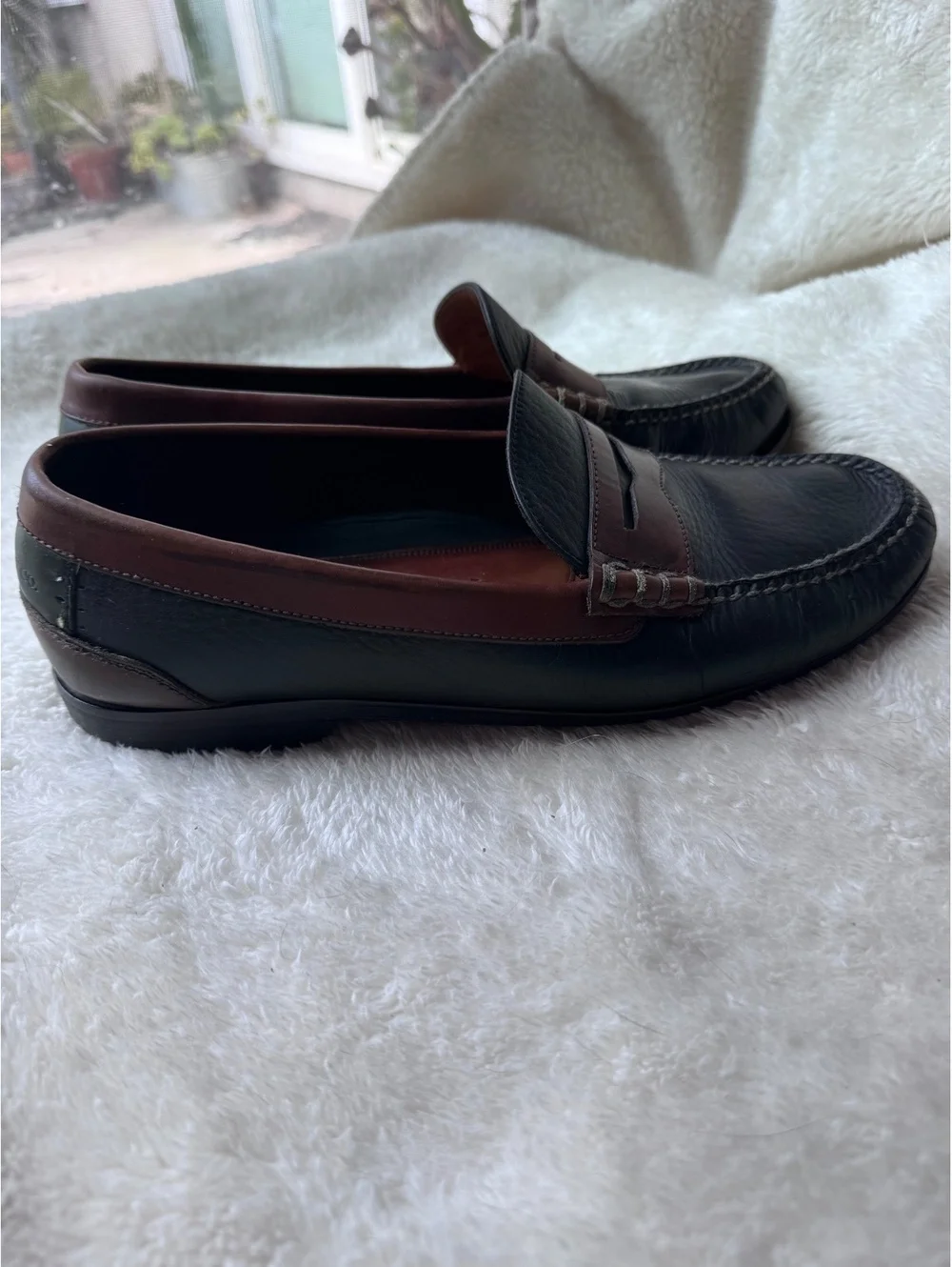 H.S. Trask men’s two-tone leather penny loafers, made in Brazil- Size 9.5